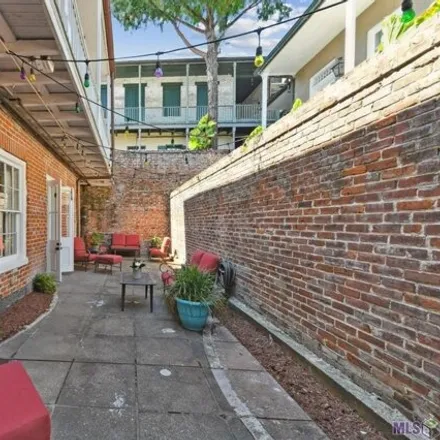 Image 3 - 1133 Royal Street, New Orleans, LA 70116, USA - Townhouse for sale