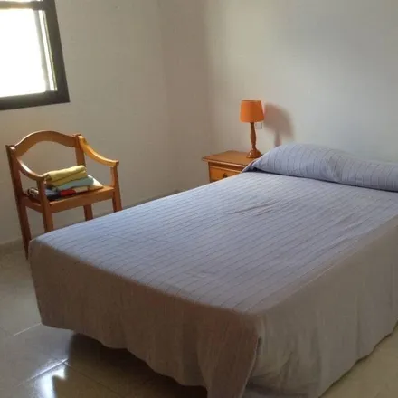 Rent this 5 bed house on S-73 in Cruz de Mogan, Lugar Tamoganife