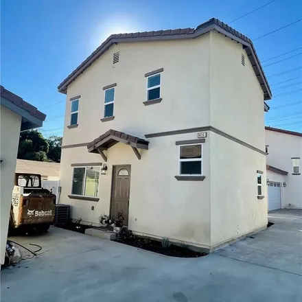 Rent this 3 bed apartment on Rose Street in Bellflower, CA 90706