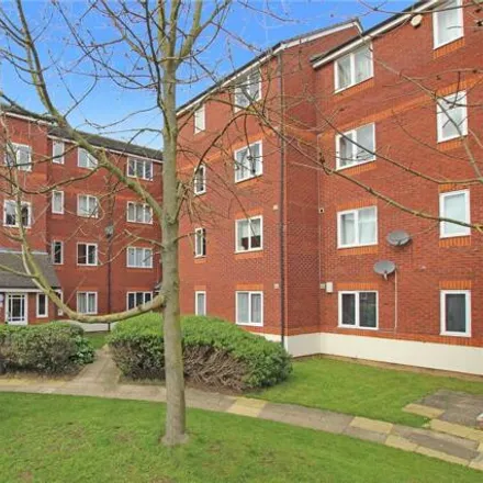 Buy this 1 bed apartment on Bywater House in 1-56 Harlinger Street, London