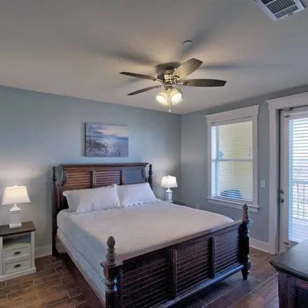 Rent this 2 bed condo on Galveston County in Texas, USA