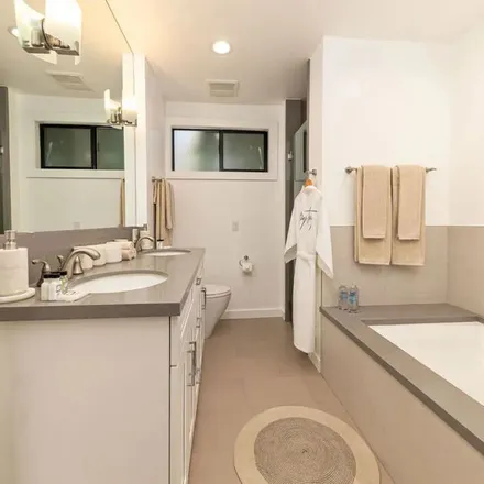Image 4 - 8911 Cynthia Street, West Hollywood, CA 90069, USA - Apartment for rent