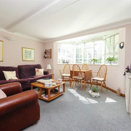 Rent this 1 bed apartment on The Woods in London, UB10 8NU