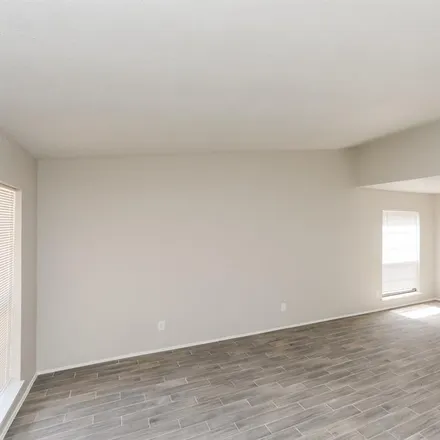 Image 4 - 7306 Emory Oak Lane, Dallas, TX 75249, USA - House for rent