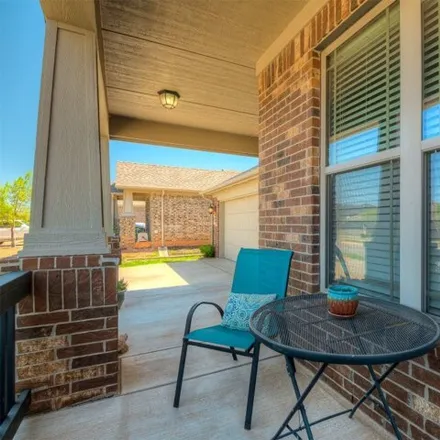 Image 6 - 3714 Painted Bird Lane, Norman, OK 73071, USA - House for sale