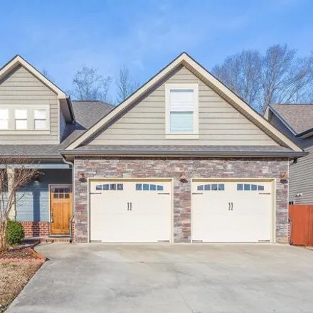 Buy this 4 bed house on South Chickamauga Creek Greenway in Kings Point, Chattanooga