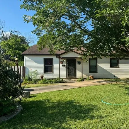 Buy this 2 bed house on 322 Cravens Ave in San Antonio, Texas