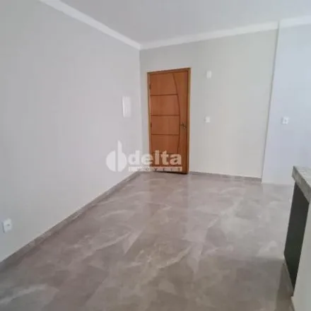 Buy this 2 bed apartment on Avenida Silvio Rugani in Tubalina, Uberlândia - MG