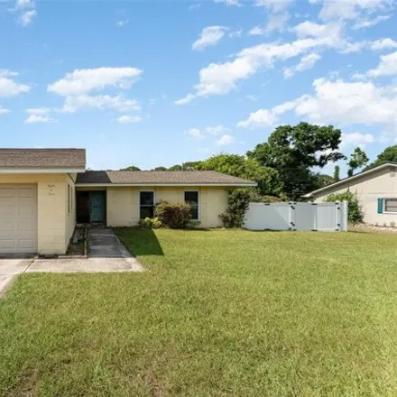 Buy this 3 bed house on 810 Woodmont Lane in Lakeland, FL 33813