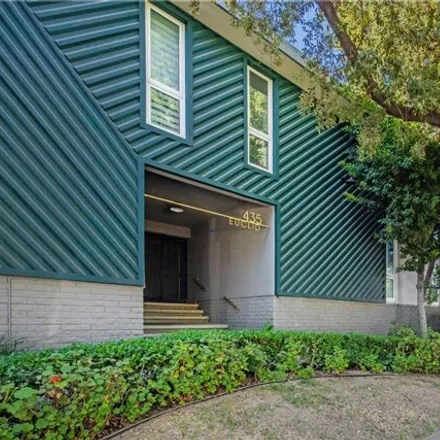 Buy this 41 bed house on 409 North Euclid Avenue in Pasadena, CA 91101