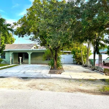 Buy this 4 bed house on 10020 Southwest 40th Terrace in Olympia Heights, Miami-Dade County