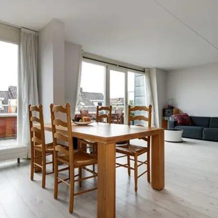 Rent this 2 bed apartment on Johan de Meesterstraat 22 in 3532 EK Utrecht, Netherlands