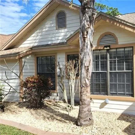 Rent this 2 bed house on 2583 Bentley Dr in Palm Harbor, Florida