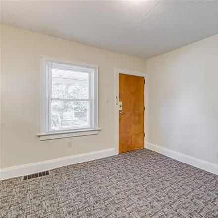 Image 7 - 1129 Kenmore Boulevard, Akron, OH 44314, USA - Duplex for sale