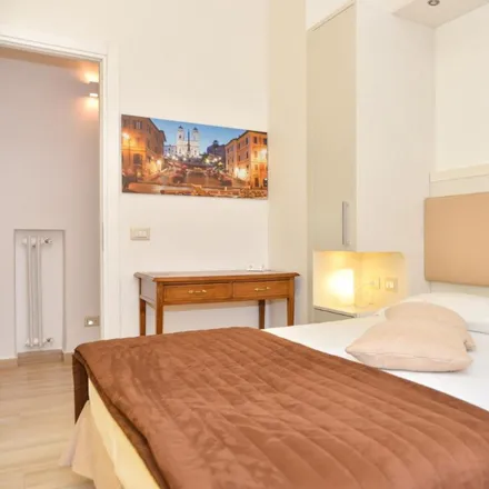 Image 5 - Via Vallarsa, 00141 Rome RM, Italy - Apartment for rent