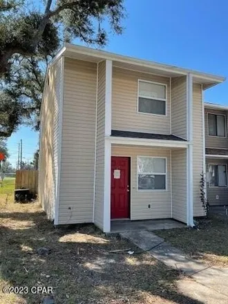 Rent this 2 bed townhouse on 854 West Street in Parker, Bay County