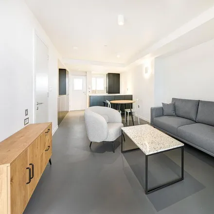 Rent this 1 bed apartment on 52-74 St Leonard's Road in London, E14 0QU