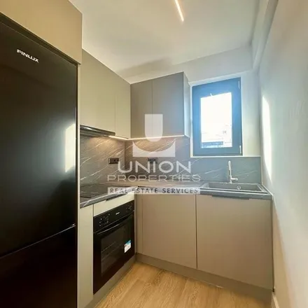 Image 2 - Ηρώων Πολυτεχνείου 34, Piraeus, Greece - Apartment for rent