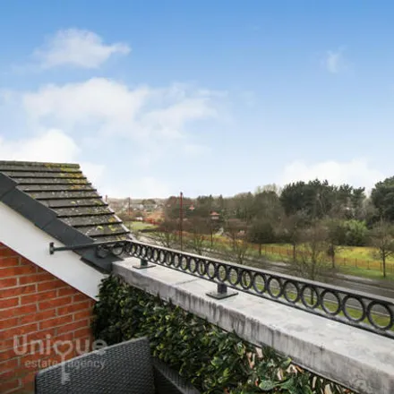 Image 4 - Coopers Row, Lytham St Annes, FY8 4UD, United Kingdom - House for sale