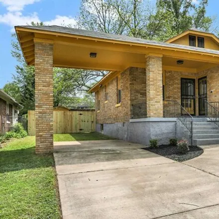 Buy this 3 bed house on 1857 Kendale Avenue in Memphis, TN 38114