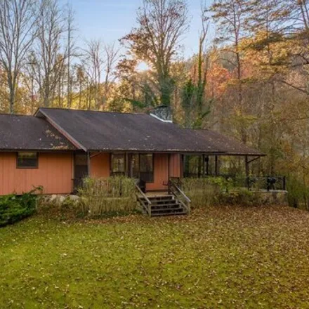 Image 1 - 735 Mill Creek Road, Conner Heights, Pigeon Forge, TN 37863, USA - House for sale