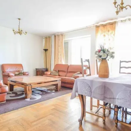 Rent this 1 bed apartment on 5 Rue de Bellissen in 69340 Francheville, France