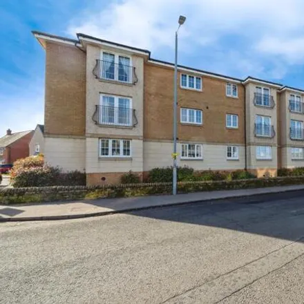 Buy this 2 bed apartment on Kirk Place in Muirhouses, EH51 9LZ