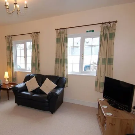 Rent this 3 bed duplex on Camelford in PL32 9PS, United Kingdom