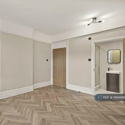 Image 9 - Hubert Parry, Richmond Hill, Bournemouth, BH2 6HE, United Kingdom - Apartment for rent