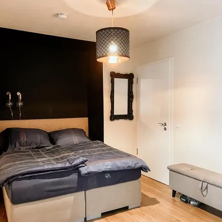 Rent this 2 bed apartment on Niedenau 4 in 60325 Frankfurt, Germany