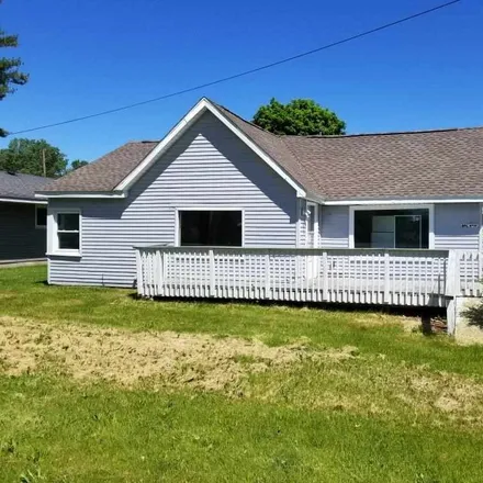 Buy this 3 bed house on 1201 North Silverleaf Street in Gladwin, Gladwin County