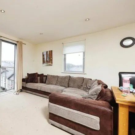 Image 2 - Hewer's Row, Plymouth, PL4 8DL, United Kingdom - Apartment for sale