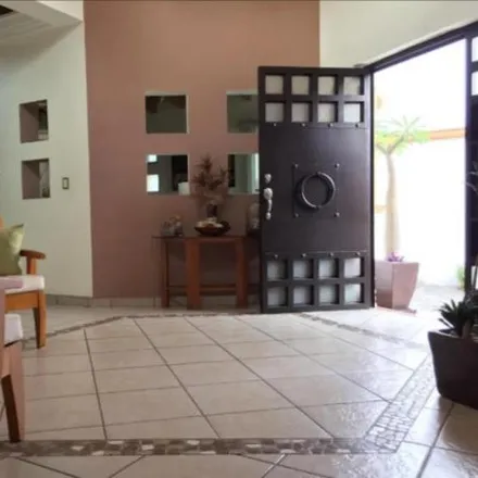 Buy this 4 bed house on Pista Cumbres in 76100 Juriquilla, QUE