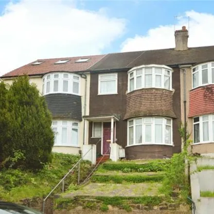 Buy this 3 bed townhouse on Abbey Road in London, DA17 5DJ