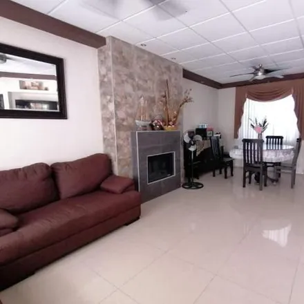 Buy this 4 bed house on Calle Campo Ídolos in 89314 Ciudad Madero, TAM