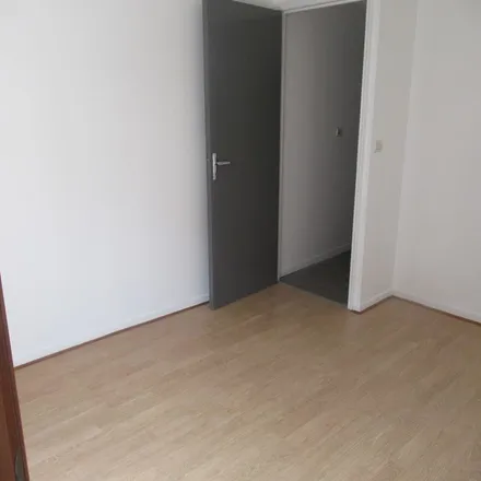 Rent this 4 bed apartment on Caraudy in 11400 Issel, France