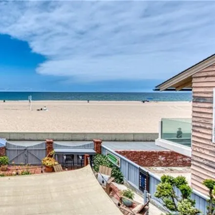 Image 1 - 3091 The Strand, Hermosa Beach, CA 90254, USA - House for rent
