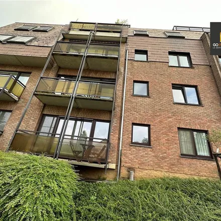 Image 5 - Avenue du Ruisseau du Godru 35, 1300 Wavre, Belgium - Apartment for rent