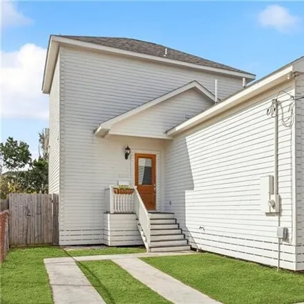Buy this 3 bed house on 2312 North Johnson Street in New Orleans, LA 70117