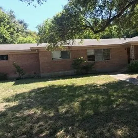 Rent this 3 bed house on 3403 Pin Oak Drive in Temple, TX 76502