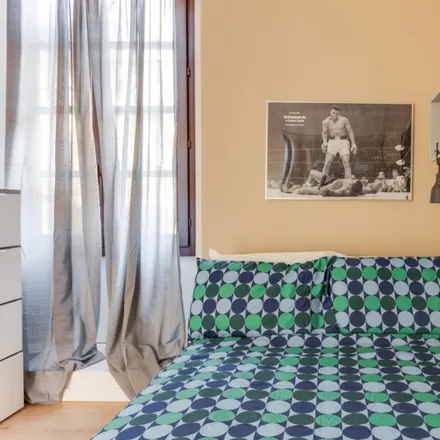 Rent this 9 bed room on Via Minturno 10 in 20127 Milan MI, Italy