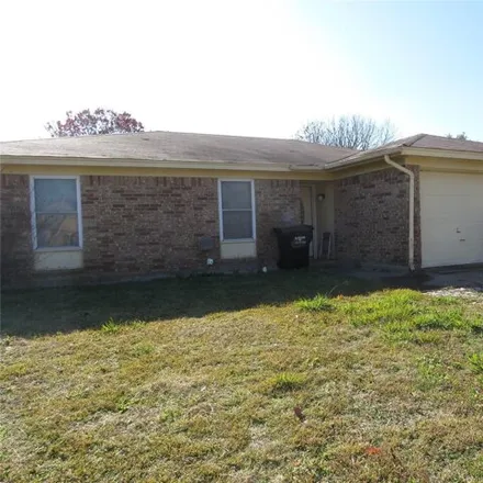 Buy this 3 bed house on 1705 La Fontaine Lane in Greenville, TX 75402