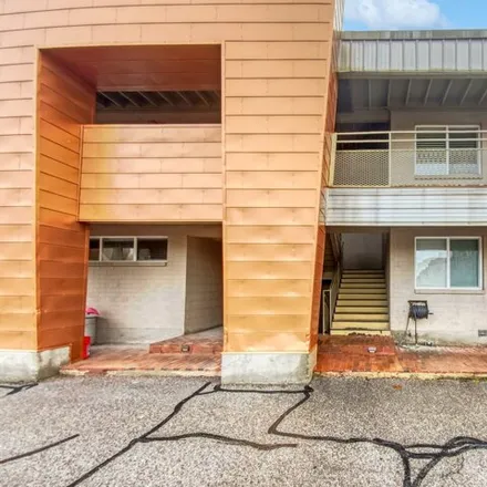Buy this 2 bed condo on 251 700 North in Salt Lake City, UT 84103