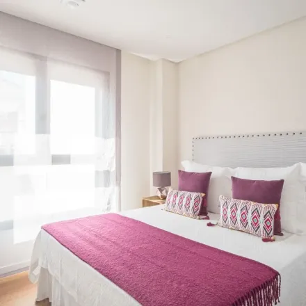 Rent this 2 bed apartment on Carrer de Vidal Canelles in 21, 46011 Valencia