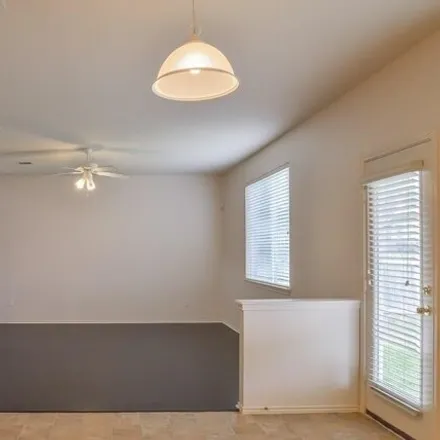 Image 7 - 546 Fort Thomas Place, Round Rock, TX 78664, USA - House for rent