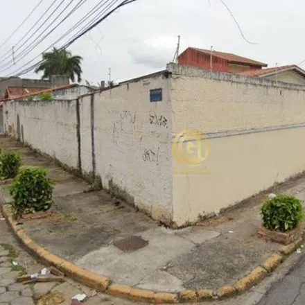 Buy this 3 bed house on Rua Virgílio Carderelli in São João, Jacareí - SP