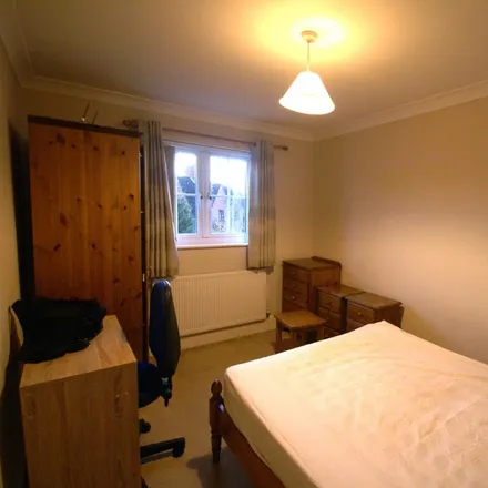 Image 5 - Anton Road, Andover, SP10 2EN, United Kingdom - Room for rent
