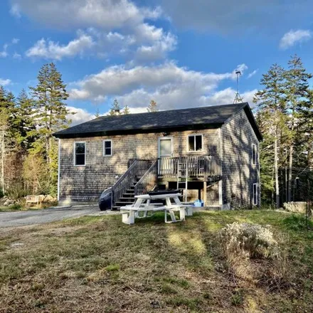Buy this 3 bed house on 186 Pooles Hill Road in Vinalhaven, ME 04863