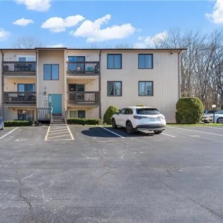 Buy this 2 bed condo on 38 Kristee Circle in Crompton, West Warwick