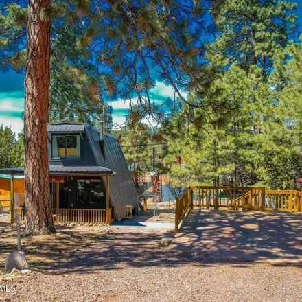 Buy this 2 bed house on 3340 Little Pine Drive in Navajo County, AZ 85933